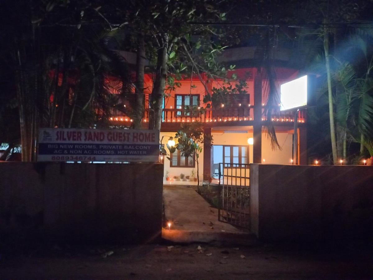 Silver Sand Guest Home Varkala Buitenkant foto