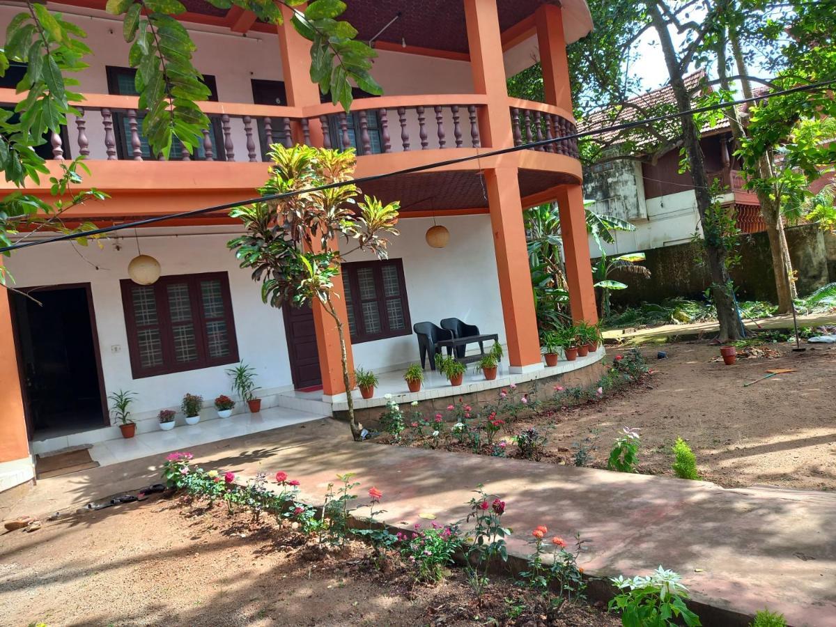 Silver Sand Guest Home Varkala Buitenkant foto